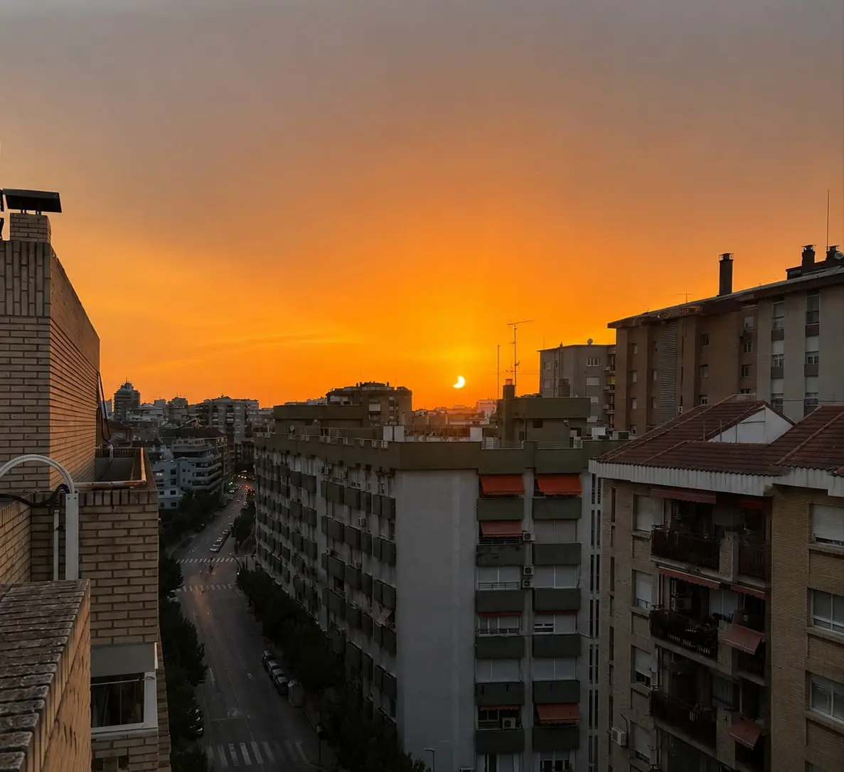 Atardeceres memorables en Avda Antonete Gálvez