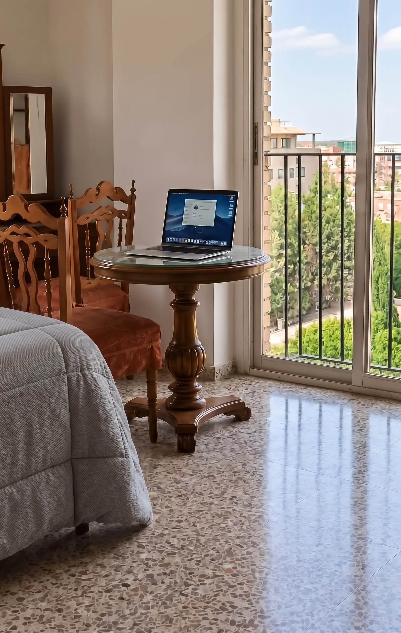 Salón con vistas a la terraza Sur
